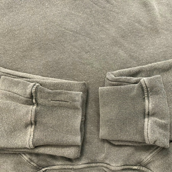 Pam & Gela rhinestone sweatshirt - Picture 9 of 10